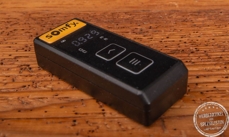 Laserd-Entfernungsmesser mit Logo-Doming als Werbegeschenk.