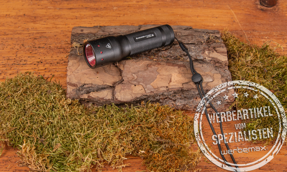 Hochwertige Markentaschenlampe von LEDLenser C7 Classic in Schwarz mit Ihrem Logo als Lasergravur