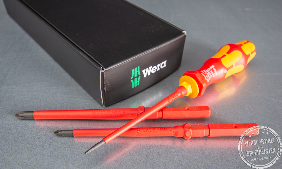 VDE Promotion Set von Wera im sch&ouml;nen Geschenkkarton mit Wera-Logo. Das Schraubendreher Bit Set ist f&uuml;r Elektriker perfekt geeignet. Jetzt mit Logo als Kundengeschenk bestellen. 
