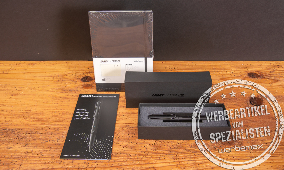 LAMY safari all black ncode Set mit Smart Pen und codiertem Notizbuch für digitales Schreiben.
