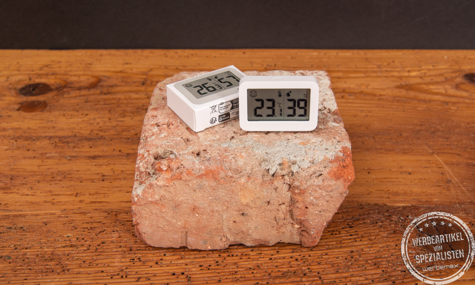 Schlichtes Hygrothermometer mit Logodruck für Büros oder als Mitarbeitergeschenk