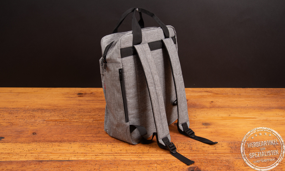 reisenthel Rucksack twist silver – eleganter Business-Rucksack mit Schultergurten als hochwertiges Werbegeschenk und Mitarbeitergeschenk