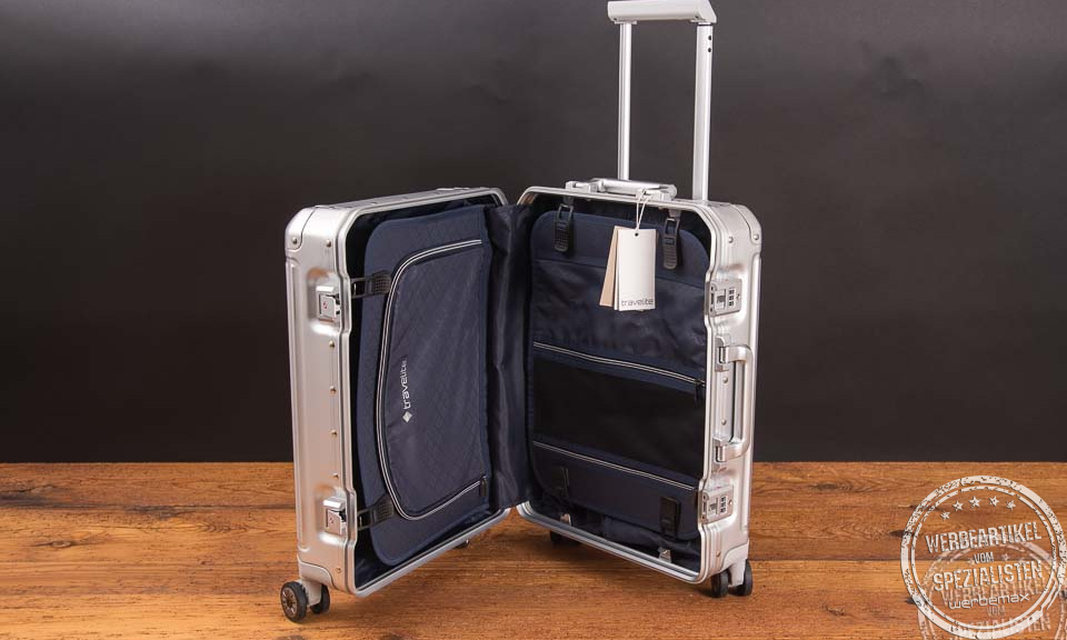 Travelite Aluminium-Trolley ge&ouml;ffnet &ndash; hochwertiger Businesskoffer mit Rollen und TSA-Schloss als exklusiver Werbeartikel mit Logo f&uuml;r Mitarbeiter und Gesch&auml;ftsreisen.