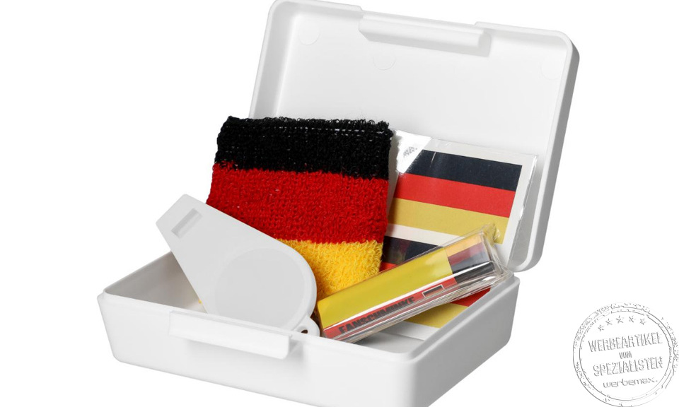 Travelbox &bdquo;Fan&ldquo; mit Fanschminke, Pfeife und Schwei&szlig;band als Fu&szlig;ball-Werbegeschenk mit Logo.