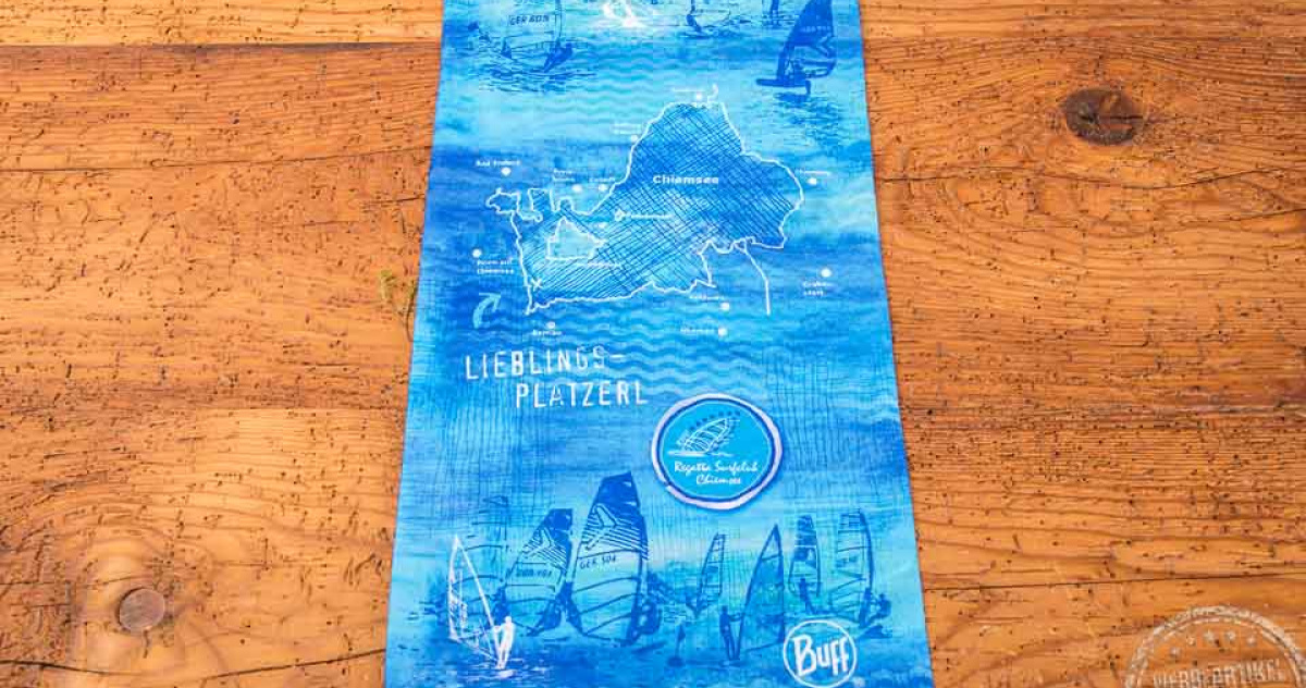 Buff Tuch in Blau mit eigenem Design des Priener Windsurfing