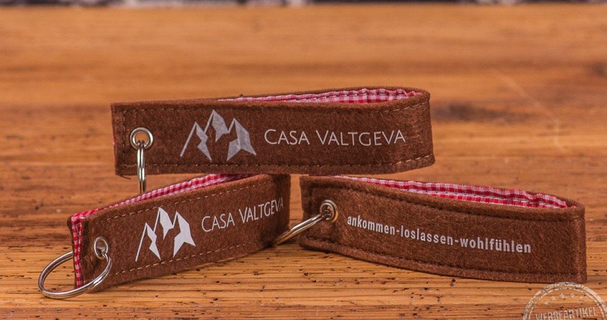 bestickter Filzschl&uuml;sselanh&auml;nger