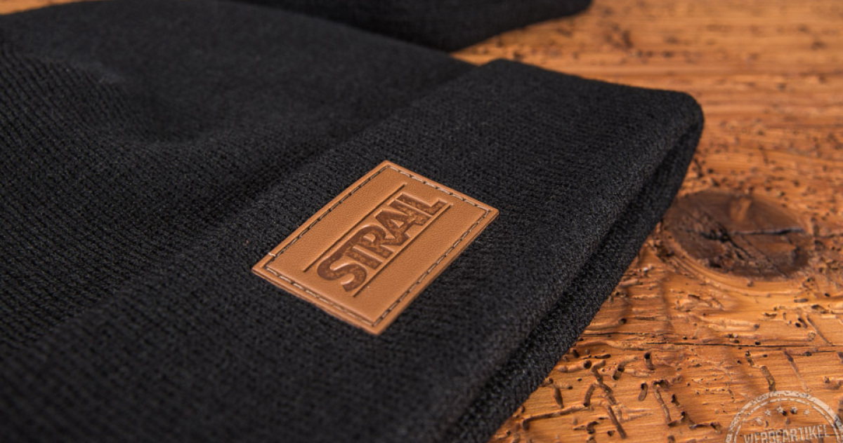 logo beanie