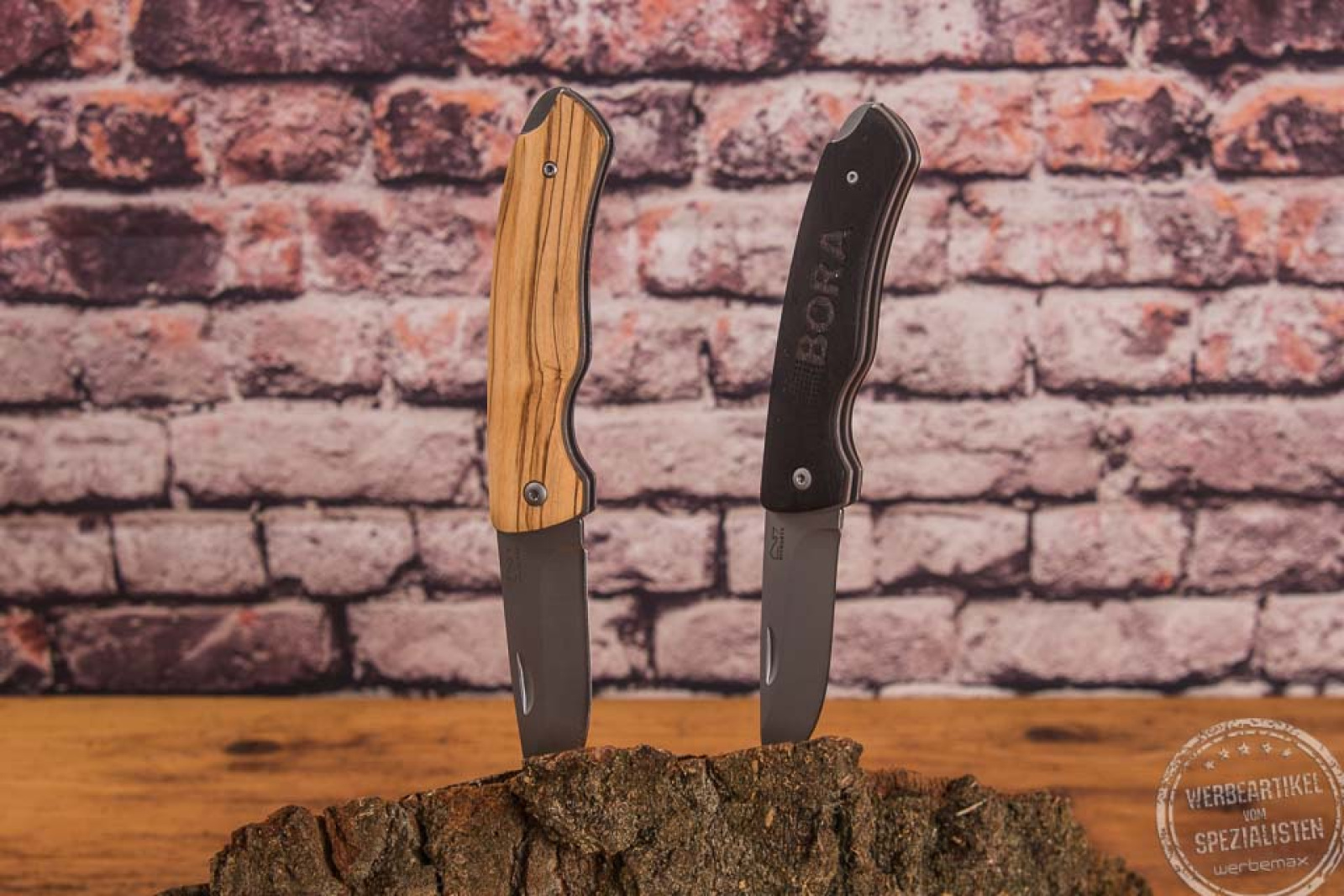 Taschenmesser mit Holzgriff aus Olivenholz und Ebenholz