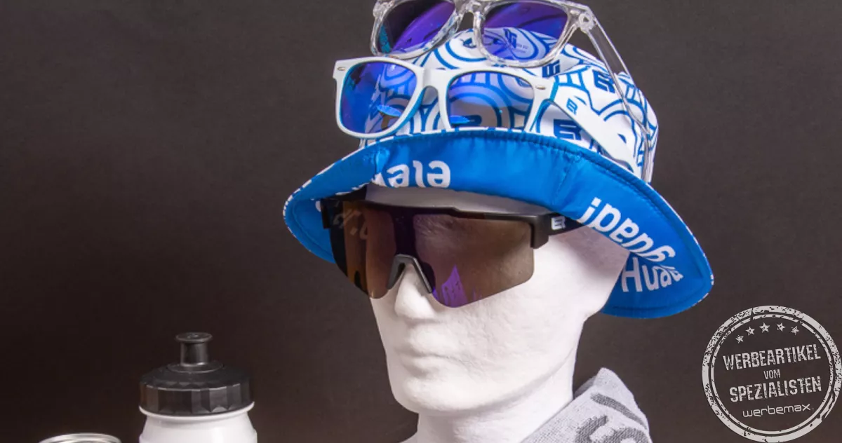 Gebrandeter Fischerhut und Sonnenbrillen von Elektro Rösler als auffällige Werbeartikel für Azubimesse und Recruiting.