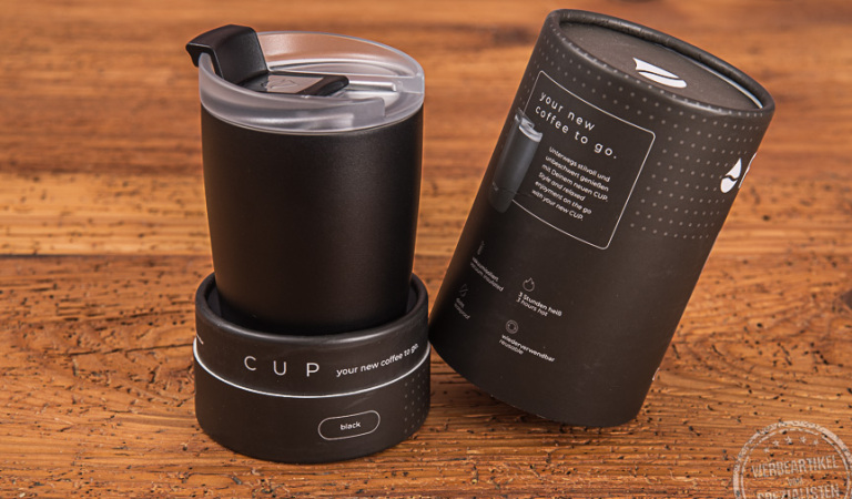 Hochwertiger FLSK CUP mit Logo als Werbeartikel.