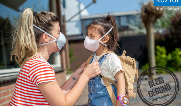 HI Schutzmaske koziol für Erwachsene und Kinder geeignet