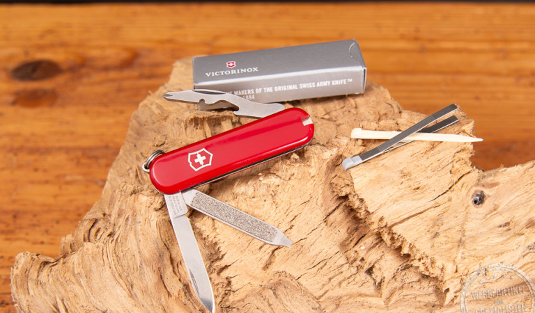 Victorinox Taschenmesser Rally mit vielen Funktionen.