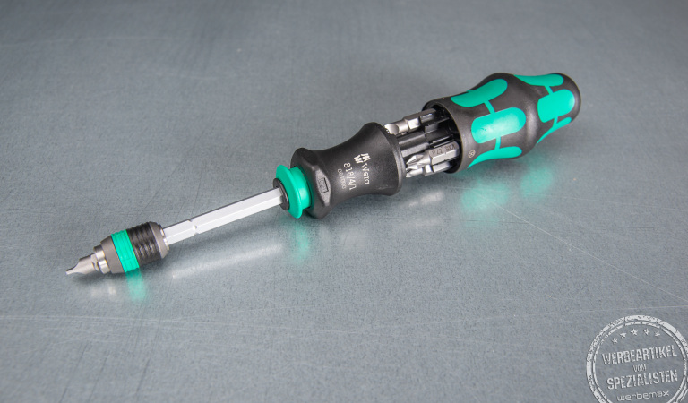 Schraubendreher von Wera Kraftform Kompakt 20A mit Ihrem Logo als weißer Druck auf dem Griff. 