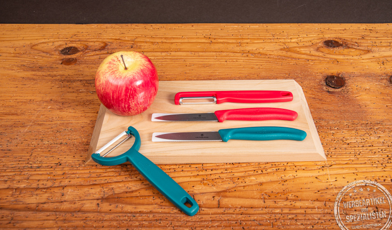 Robuste Victorinox Gemüsemesser mit Schäler – das perfekte Geschenk für Hobbyköche.