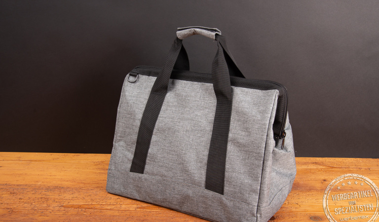 Reisenthel Allrounder L Tasche in twist silver – stilvolle, geräumige Reisetasche mit schwarzen Henkeln als praktisches und hochwertiges Werbegeschenk für Mitarbeiter und Kunden.