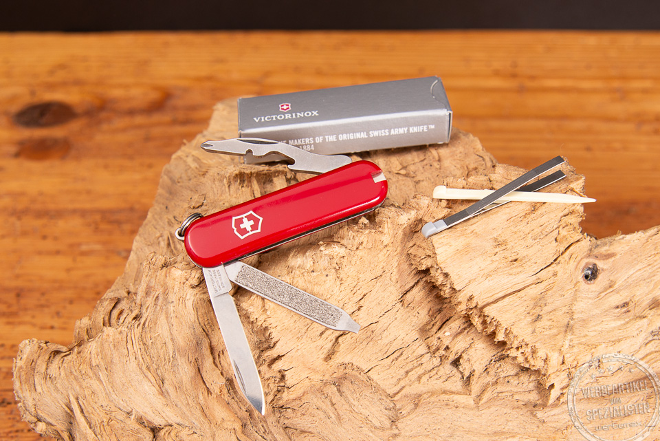 Victorinox Taschenmesser Rally mit vielen Funktionen.